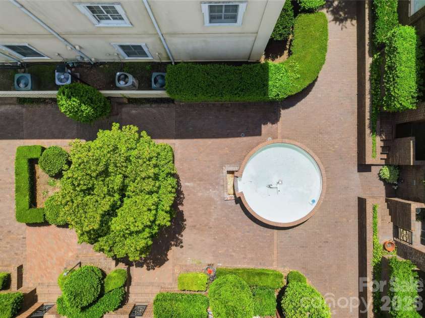 1109 Morehead Street, Charlotte, NC 28204.  MLS# CAR4416129, YatesRealty ID 14557. Courtyard with Fountain