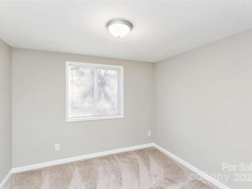 9464 Lexington Circle, Charlotte, NC 28213.  MLS# CAR4260506, YatesRealty ID 14557. Bedroom 2