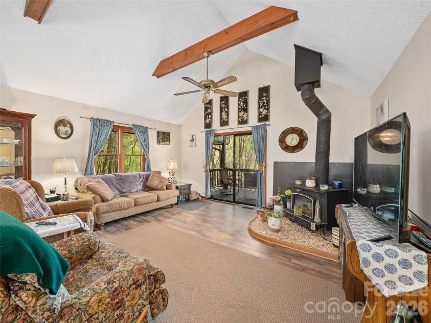 129 Kantagree Drive, Bakersville, NC 28705.  MLS# CAR4372563, YatesRealty ID 14559. 