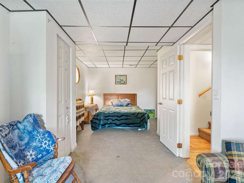 129 Kantagree Drive, Bakersville, NC 28705.  MLS# CAR4372563, YatesRealty ID 14559. 
