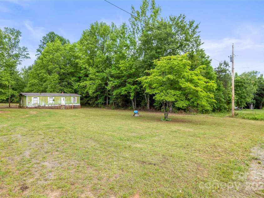 1317 Requa Road, Cherryville, NC 28021.  MLS# CAR4247551, YatesRealty ID 14559. 