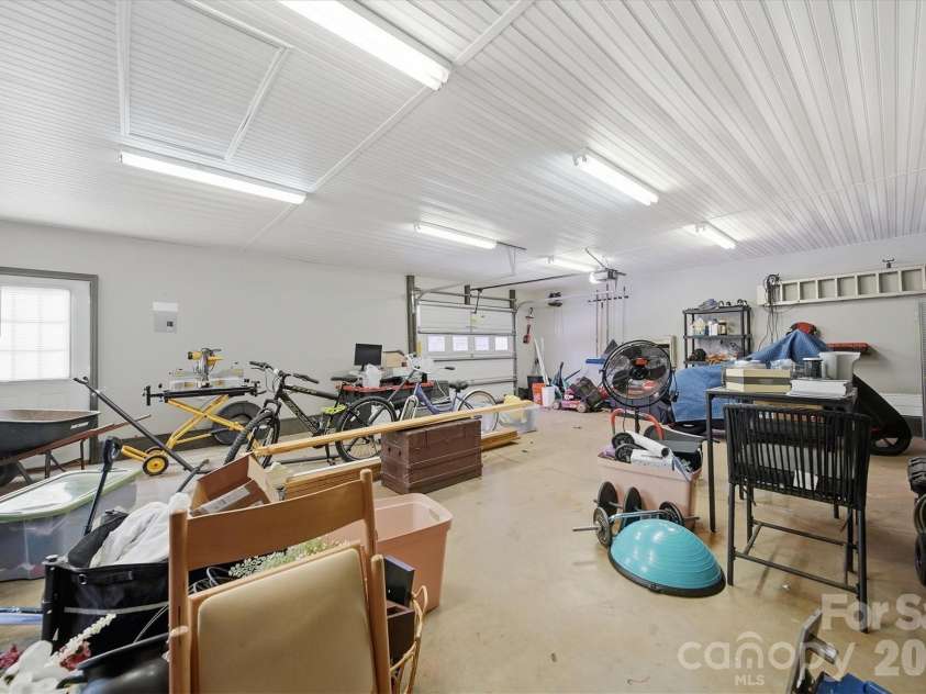 904 15th Street, Conover, NC 28613.  MLS# CAR4373295, YatesRealty ID 14560. 