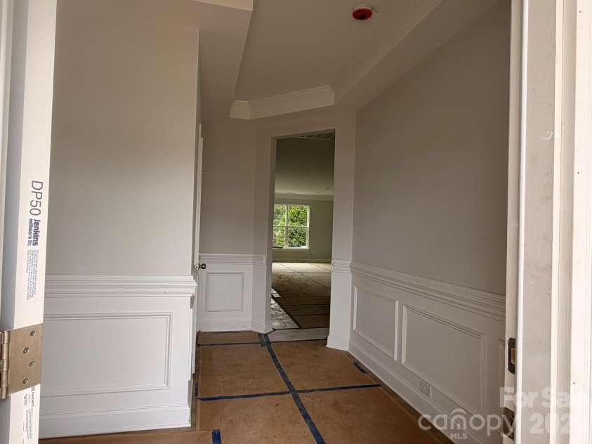 4377 Black Court, Harrisburg, NC 28075.  MLS# CAR4373479, YatesRealty ID 14561. Entryway