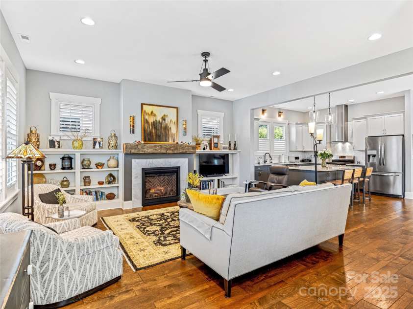 294 Main Street, Brevard, NC 28712.  MLS# CAR4260783, YatesRealty ID 14562. Light, airy open great room