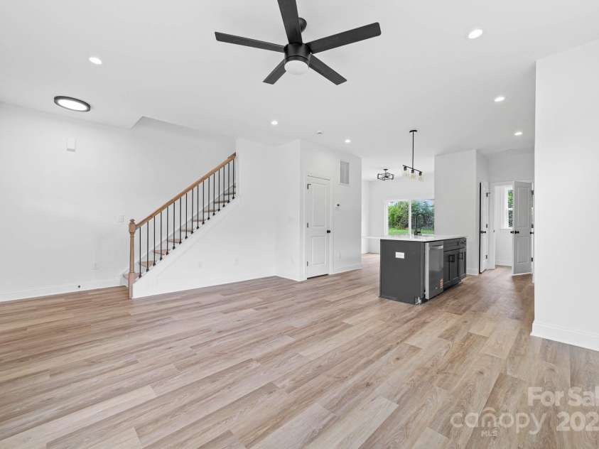 600 LeGrand Street, Shelby, NC 28150.  MLS# CAR4237341, YatesRealty ID 14565. 