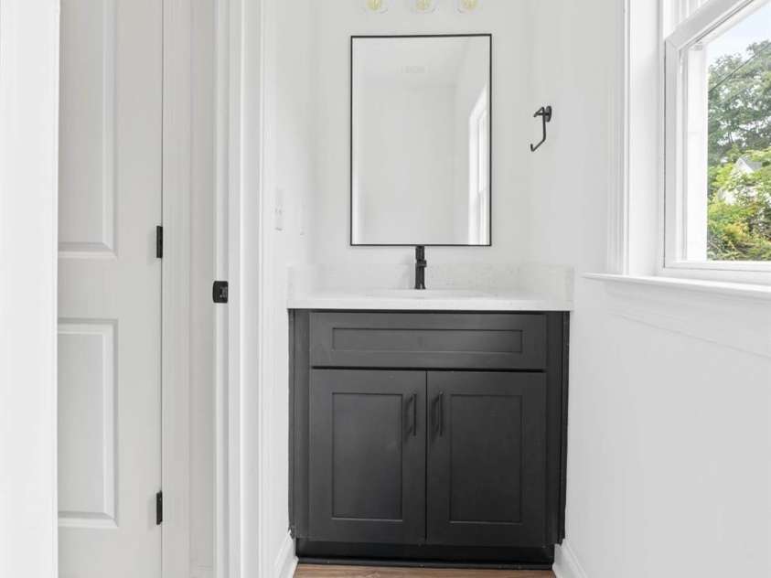 600 LeGrand Street, Shelby, NC 28150.  MLS# CAR4237341, YatesRealty ID 14565. 