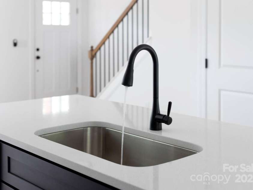 600 Legrand Street, Shelby, NC 28150.  MLS# CAR4328714, YatesRealty ID 14565. 