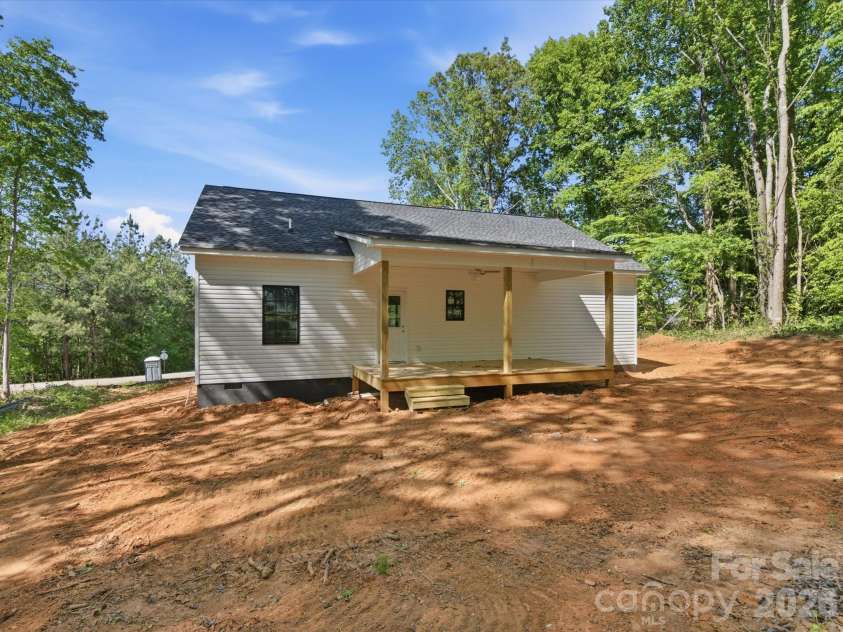 1416 Blackbird Drive, Clover, SC 29710.  MLS# CAR4373589, YatesRealty ID 14566. 