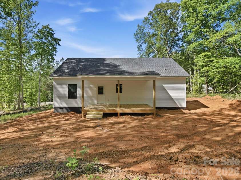 1416 Blackbird Drive, Clover, SC 29710.  MLS# CAR4373589, YatesRealty ID 14566. 