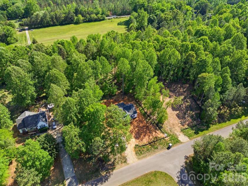 1416 Blackbird Drive, Clover, SC 29710.  MLS# CAR4373589, YatesRealty ID 14566. 