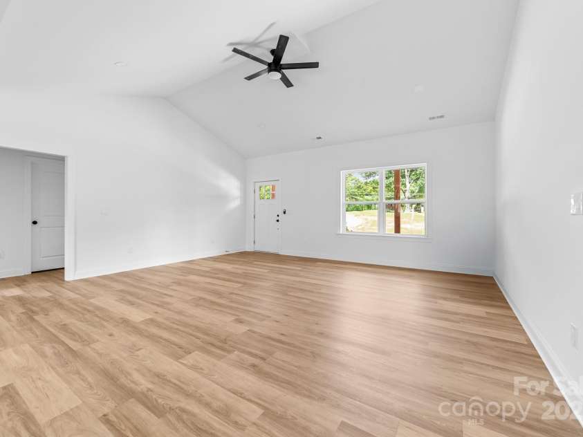 2363 Reepsville Road, Lincolnton, NC 28092.  MLS# CAR4239163, YatesRealty ID 14566. 