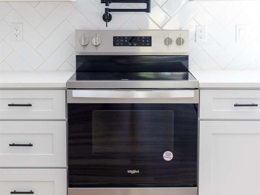 2363 Reepsville Road, Lincolnton, NC 28092.  MLS# CAR4239163, YatesRealty ID 14566. 