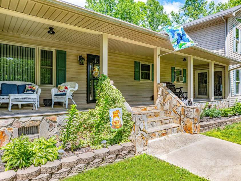 635 Worley Road, Marion, NC 28752.  MLS# CAR4209709, YatesRealty ID 1457. 