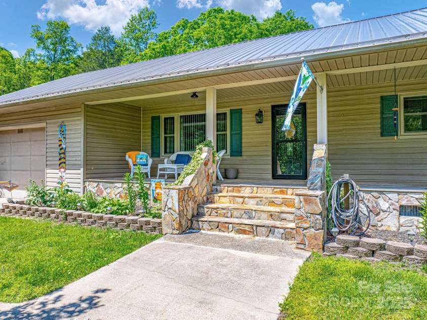 635 Worley Road, Marion, NC 28752.  MLS# CAR4209709, YatesRealty ID 1457. Covered Front Porch