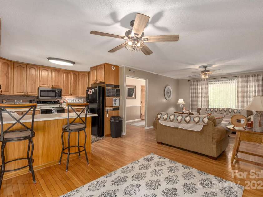 635 Worley Road, Marion, NC 28752.  MLS# CAR4209709, YatesRealty ID 1457. Kitchen, Living Room, Dining Room