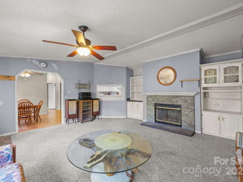 74 Davis Chapel Road, Candler, NC 28715.  MLS# CAR4311937, YatesRealty ID 1457. 