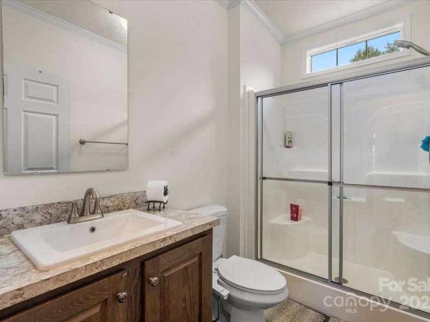 113 Robinette Lane, Statesville, NC 28625.  MLS# CAR4261494, YatesRealty ID 14570. 