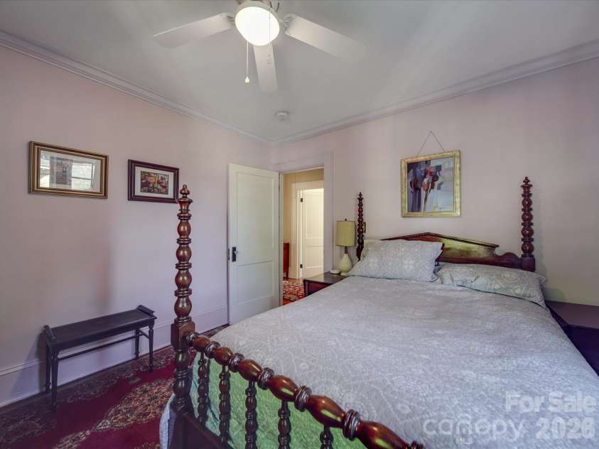 907 Edgewood Circle, Gastonia, NC 28052.  MLS# CAR4373699, YatesRealty ID 14571. Bedroom/Can also be used as Bonus Room