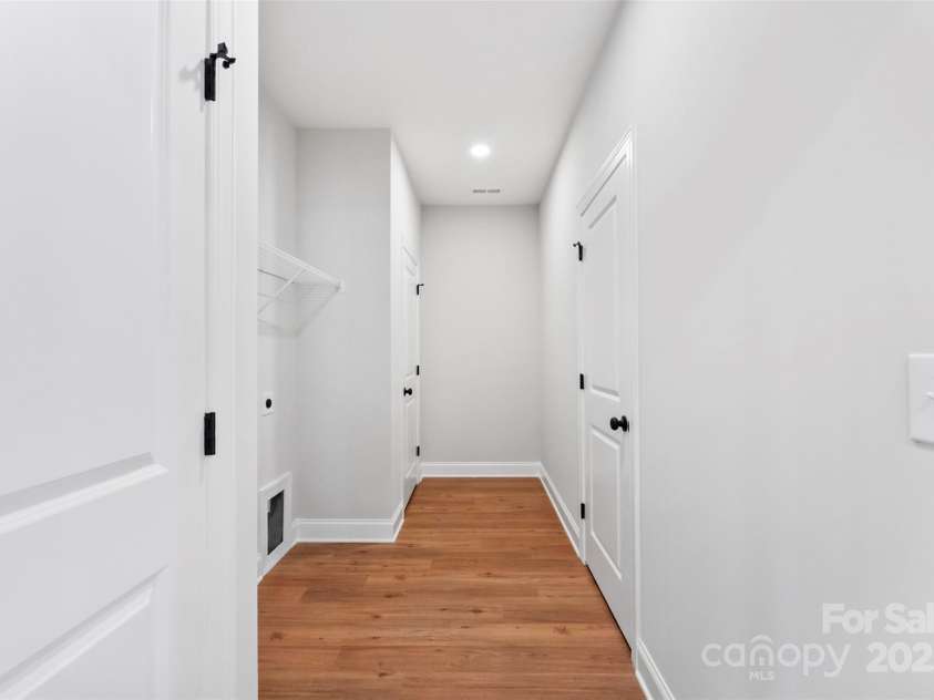 551 Belfast Drive, Gastonia, NC 28052.  MLS# CAR4290051, YatesRealty ID 14572. 