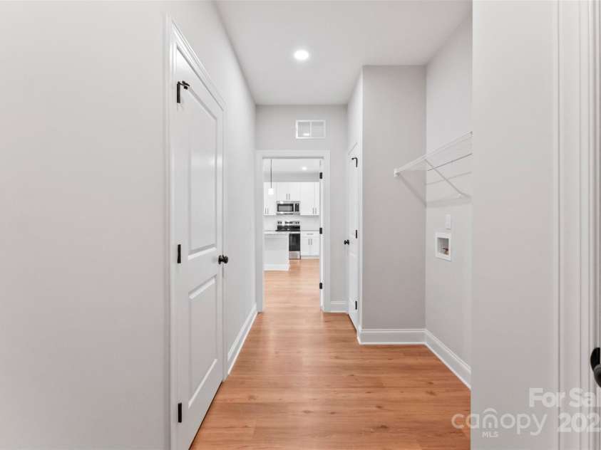 551 Belfast Drive, Gastonia, NC 28052.  MLS# CAR4290051, YatesRealty ID 14572. 