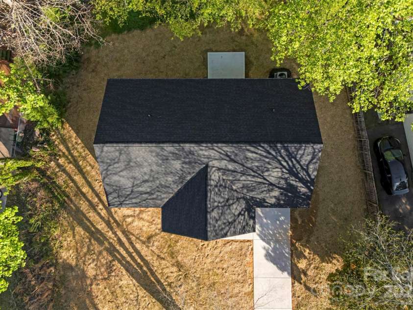 551 Belfast Drive, Gastonia, NC 28052.  MLS# CAR4290051, YatesRealty ID 14572. 