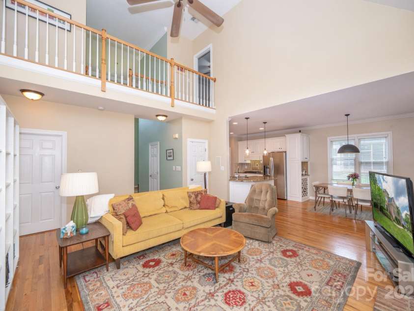 11724 Brambleton Court, Charlotte, NC 28277.  MLS# CAR4257898, YatesRealty ID 14573. 