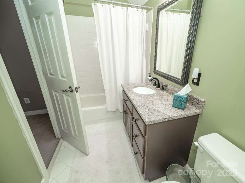 11724 Brambleton Court, Charlotte, NC 28277.  MLS# CAR4257898, YatesRealty ID 14573. 