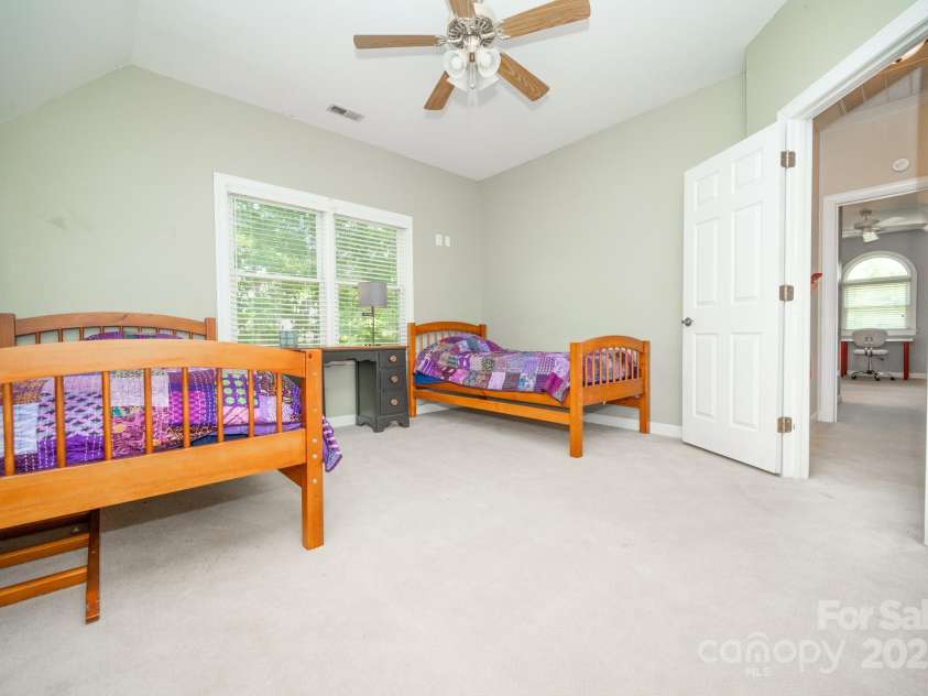 11724 Brambleton Court, Charlotte, NC 28277.  MLS# CAR4257898, YatesRealty ID 14573. 