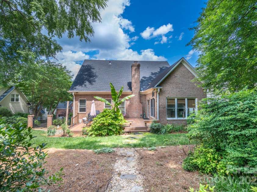 11724 Brambleton Court, Charlotte, NC 28277.  MLS# CAR4257898, YatesRealty ID 14573. 