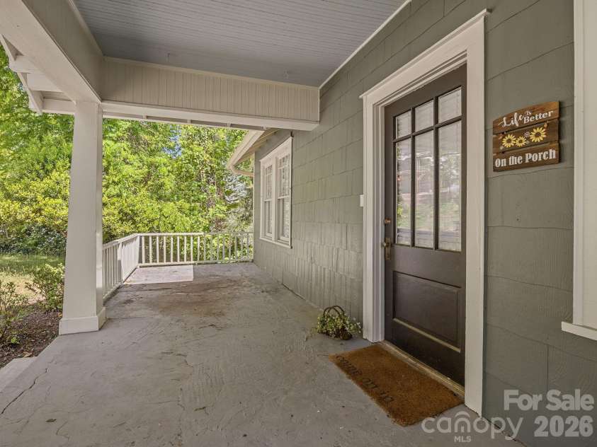 110 Grady Avenue, Tryon, NC 28782.  MLS# CAR4373732, YatesRealty ID 14574. 
