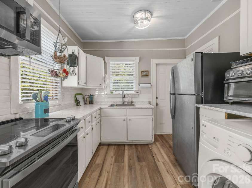 110 Grady Avenue, Tryon, NC 28782.  MLS# CAR4373732, YatesRealty ID 14574. 