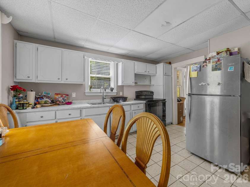 110 Grady Avenue, Tryon, NC 28782.  MLS# CAR4373732, YatesRealty ID 14574. 