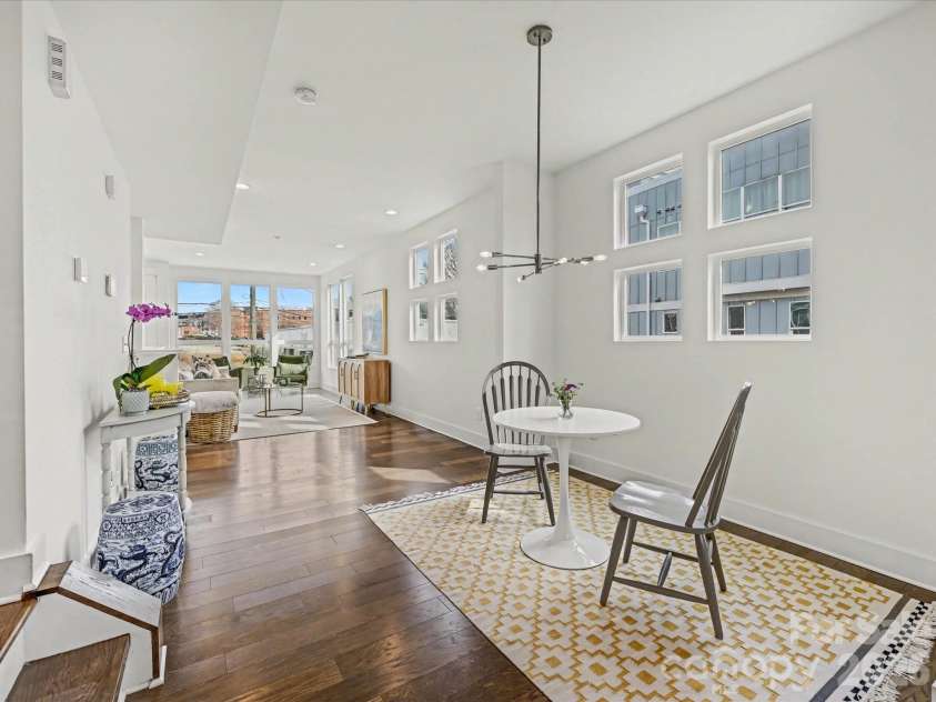 139 Bruns Avenue, Charlotte, NC 28208.  MLS# CAR4350486, YatesRealty ID 14577. 