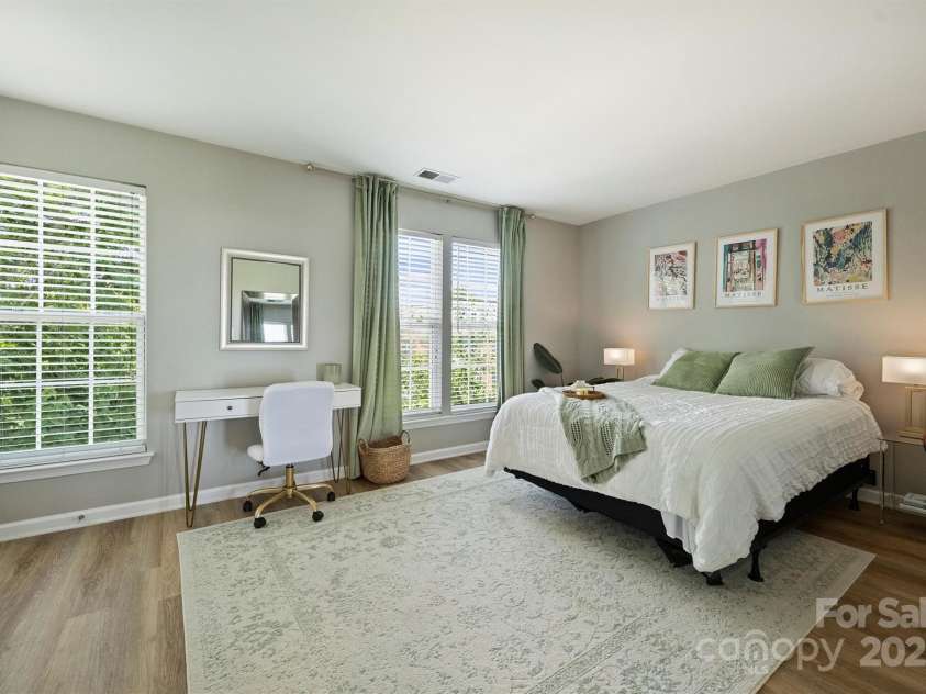 15639 Sir Charles Place, Charlotte, NC 28277.  MLS# CAR4258629, YatesRealty ID 14577. 