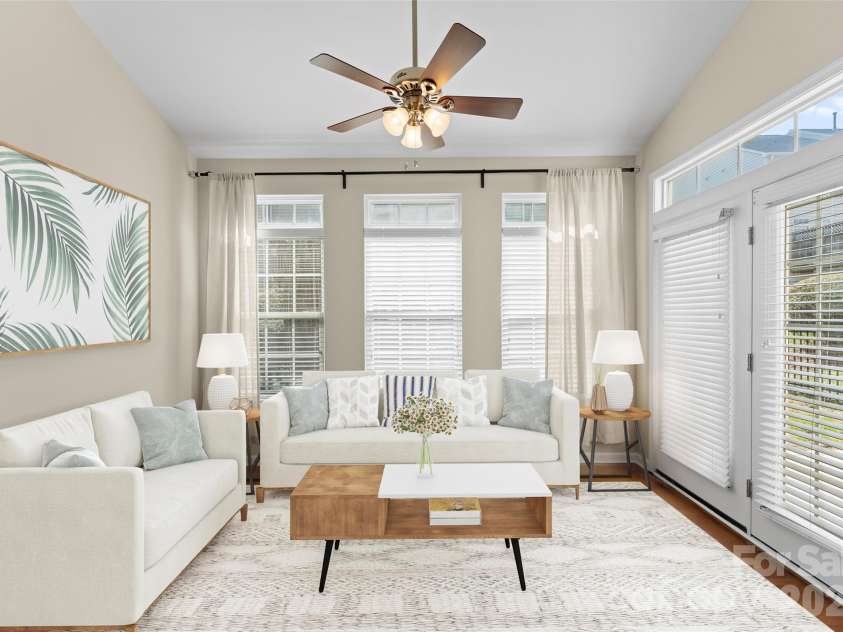 3225 Park South Station Boulevard, Charlotte, NC 28210.  MLS# CAR4355243, YatesRealty ID 14579. 