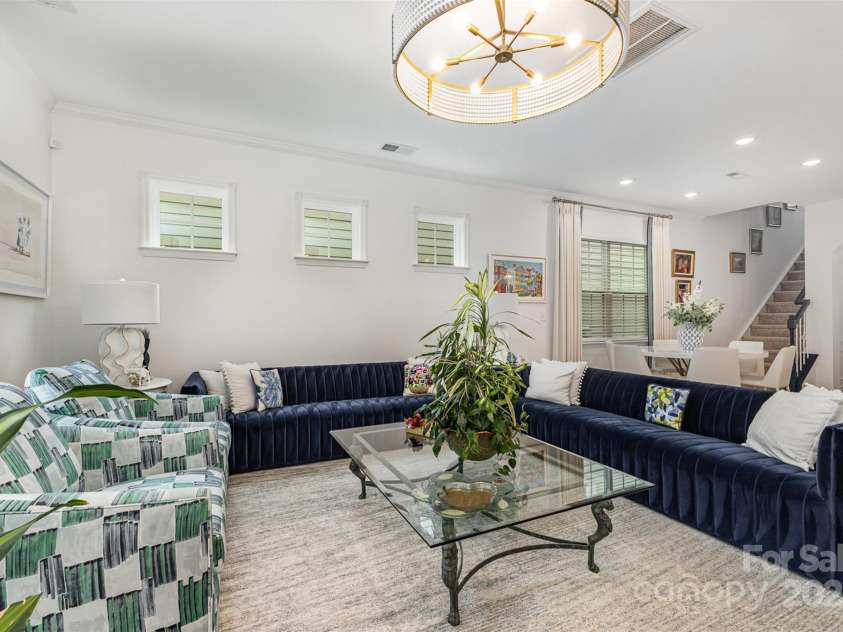 4024 Whipcord Drive, Waxhaw, NC 28173.  MLS# CAR4284191, YatesRealty ID 14580. Living Room
