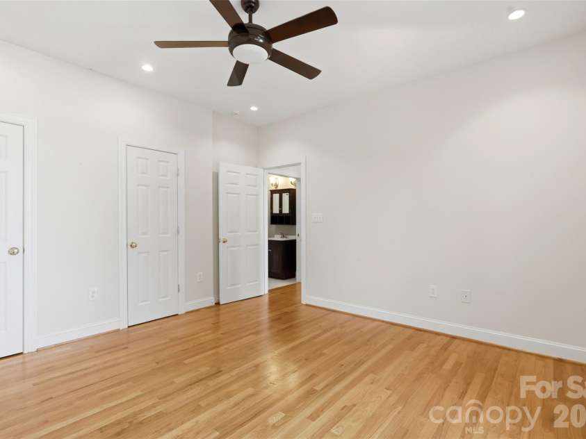 4639 Harbor View Terrace, Morganton, NC 28655.  MLS# CAR4367035, YatesRealty ID 14580. 