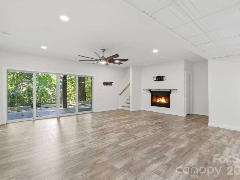 4639 Harbor View Terrace, Morganton, NC 28655.  MLS# CAR4367035, YatesRealty ID 14580. 
