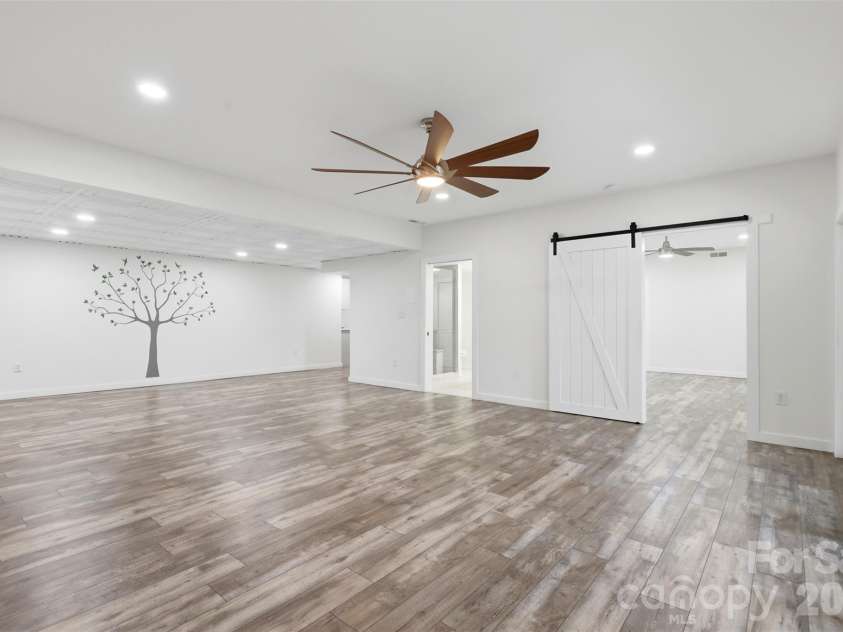 4639 Harbor View Terrace, Morganton, NC 28655.  MLS# CAR4367035, YatesRealty ID 14580. 