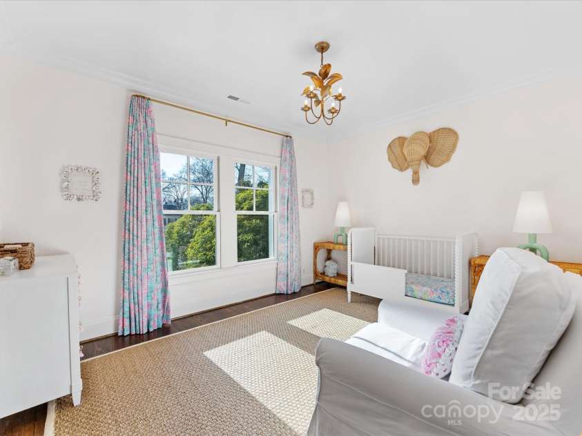 2109 Wellesley Avenue, Charlotte, NC 28207.  MLS# CAR4221210, YatesRealty ID 14582. 