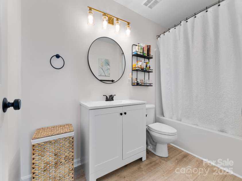 4022 Carl Parmer Drive, Harrisburg, NC 28075.  MLS# CAR4227122, YatesRealty ID 14583. 