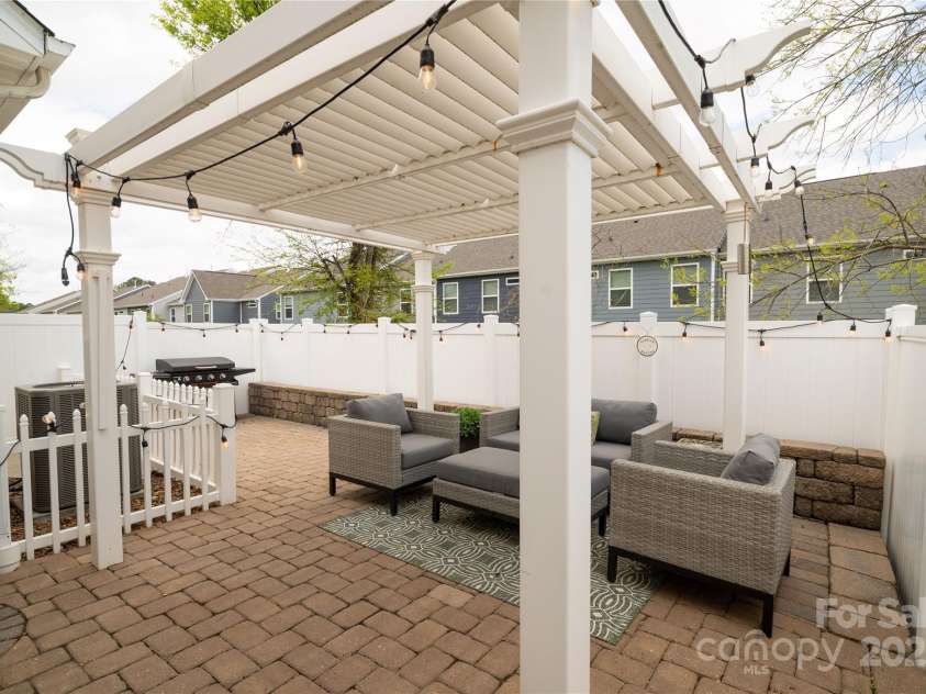 4022 Carl Parmer Drive, Harrisburg, NC 28075.  MLS# CAR4227122, YatesRealty ID 14583. 