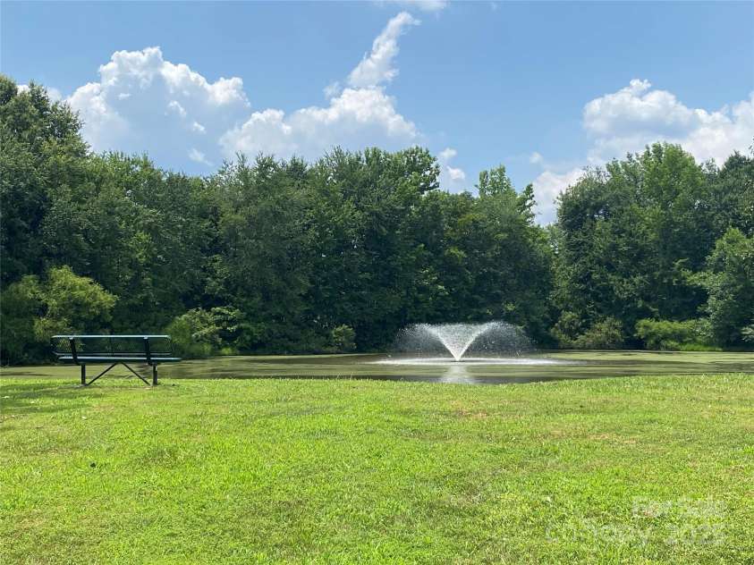 12824 Harvest Time Court, Charlotte, NC 28278.  MLS# CAR4259414, YatesRealty ID 14588. 