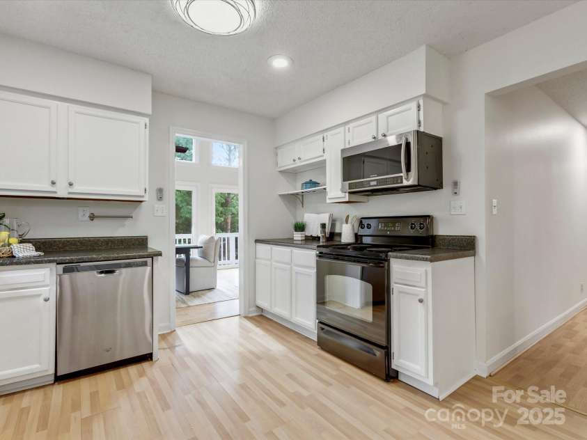 16049 Pago Pago Drive, Fort Mill, SC 29708.  MLS# CAR4251912, YatesRealty ID 14589. 