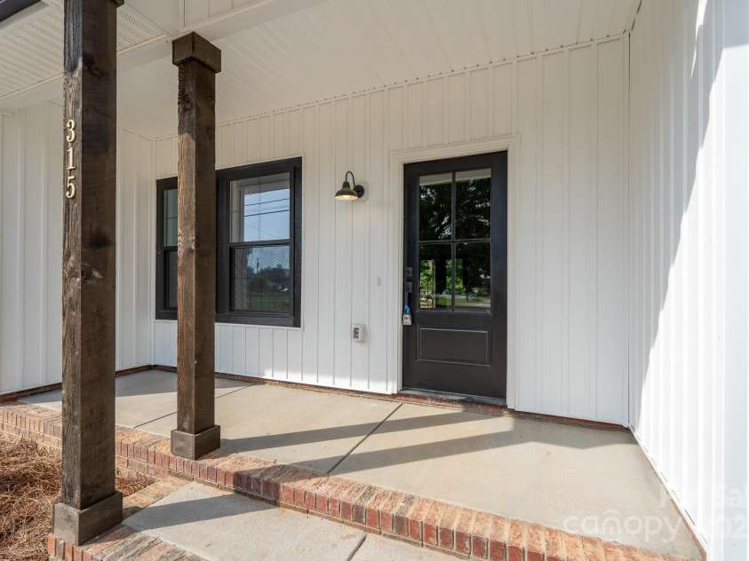 315 Hoke Street, Landis, NC 28088.  MLS# CAR4259247, YatesRealty ID 14593. 