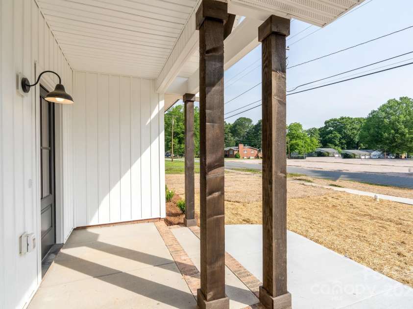 315 Hoke Street, Landis, NC 28088.  MLS# CAR4259247, YatesRealty ID 14593. 