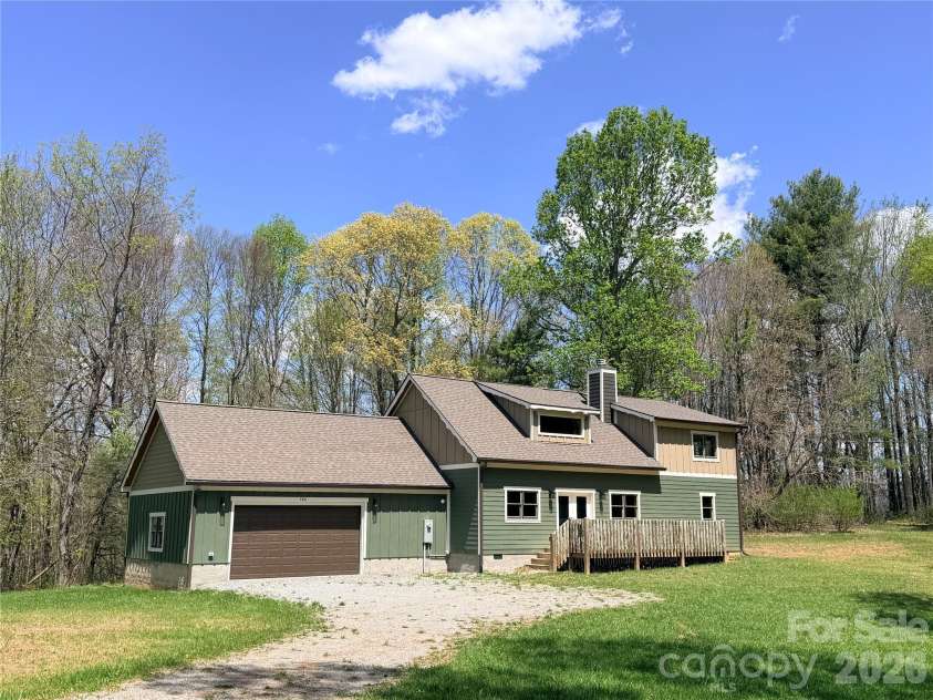 486 Hunter-Lysik Way, Laurel Springs, NC 28644.  MLS# CAR4325096, YatesRealty ID 14597. 