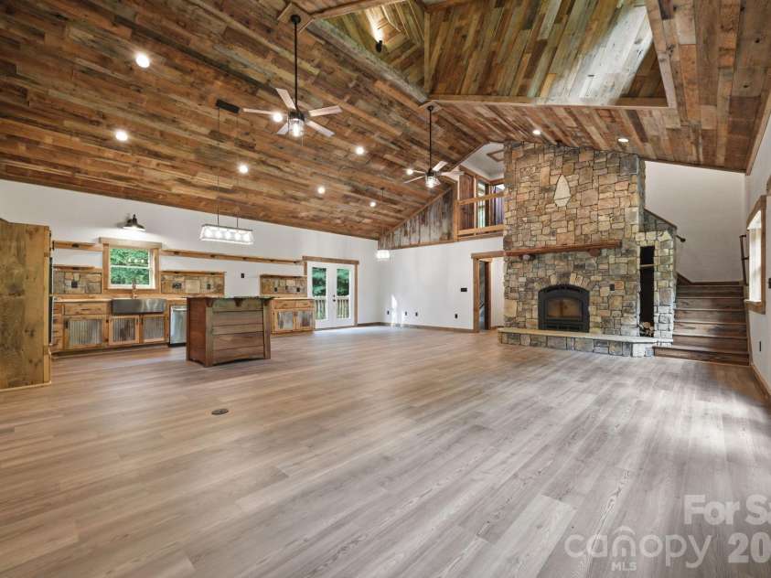 486 Hunter-Lysik Way, Laurel Springs, NC 28644.  MLS# CAR4325096, YatesRealty ID 14597. Open & Airy Design