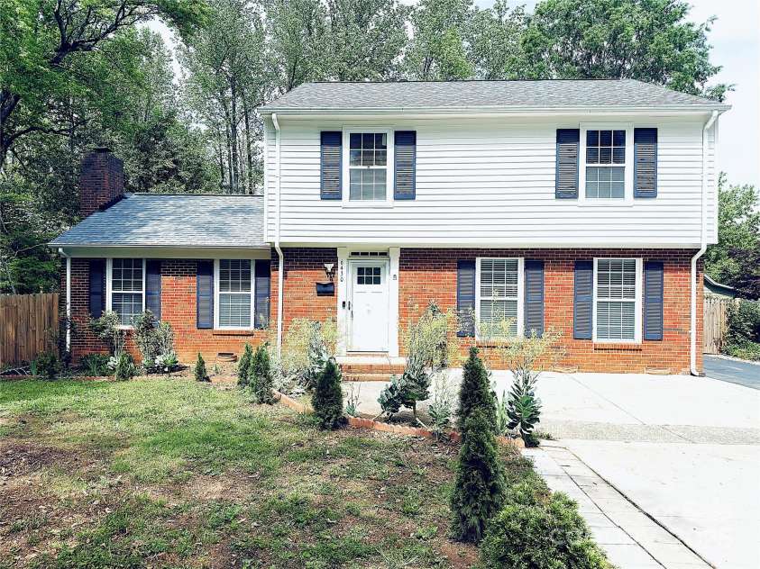 6430 Farmingdale Drive, Charlotte, NC 28212.  MLS# CAR4243771, YatesRealty ID 14597. 