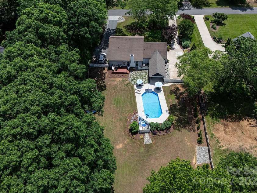 105 Chippewa Trail, China Grove, NC 28023.  MLS# CAR4255896, YatesRealty ID 14598. 